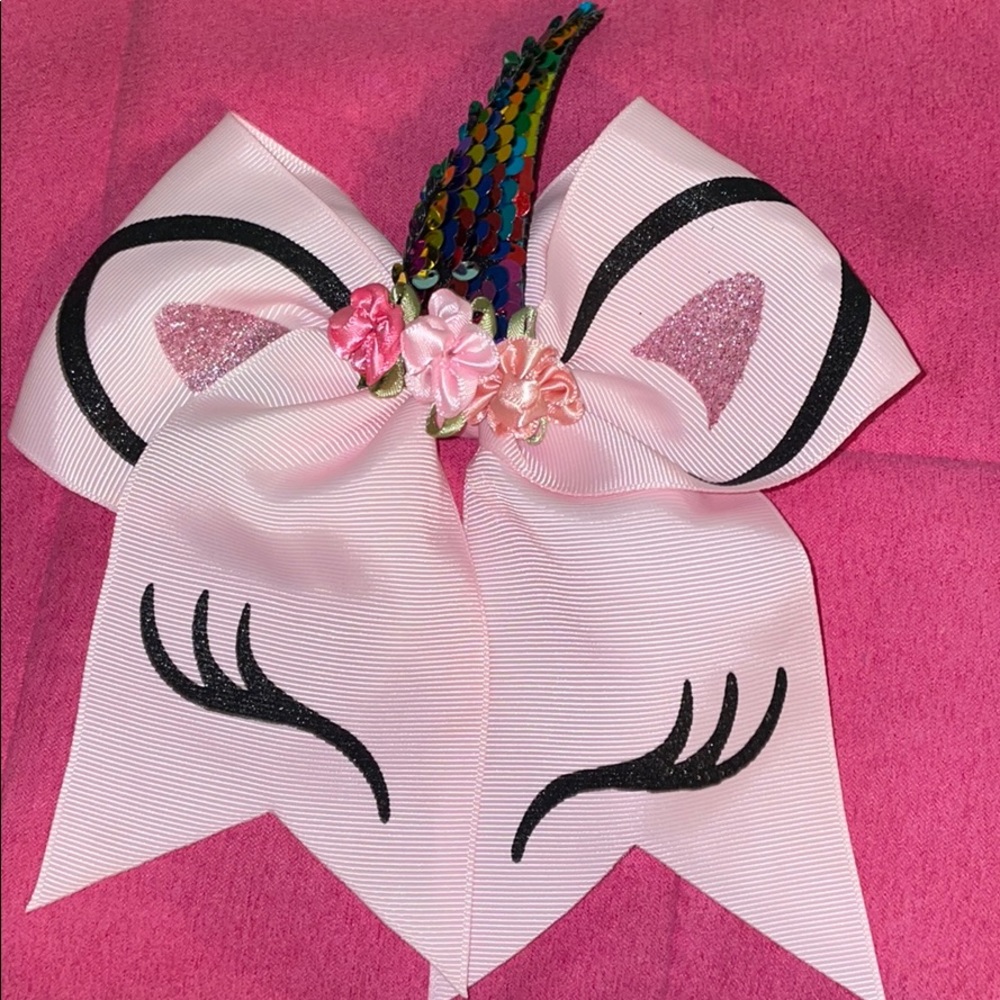 Unicorn bow